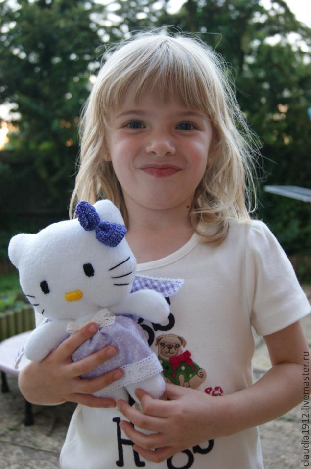 Создание мягкой игрушки - Hello Kitty ангел