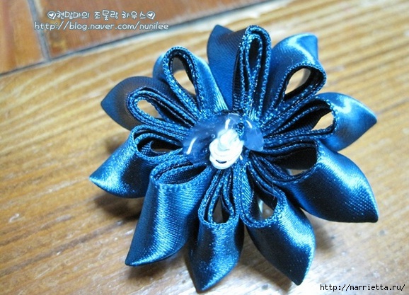 Цветочки канзаши своими руками Цветочки канзаши своими руками канзаши