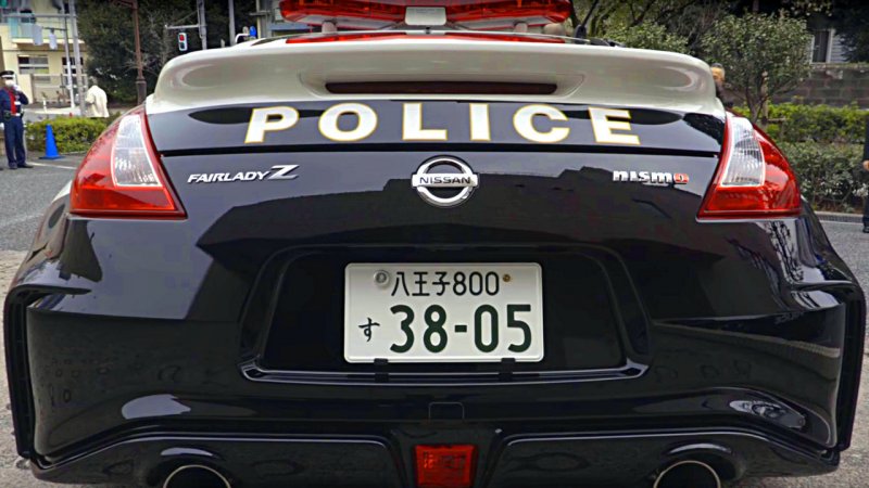 В Токио полицейский автопарк пополнился тремя спорткарами Nissan 370z, nismo, nissan, полицейский автомобилиь, япония