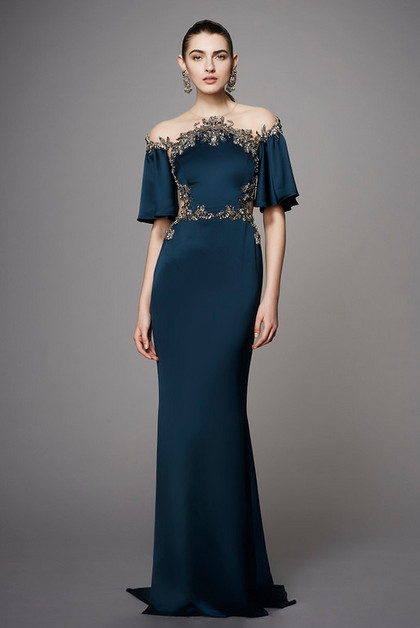 Прекрасные платья с люневильской вышивкой покоряют подиумы мира Прекрасные платья с люневильской вышивкой покоряют подиумы мира лучшее