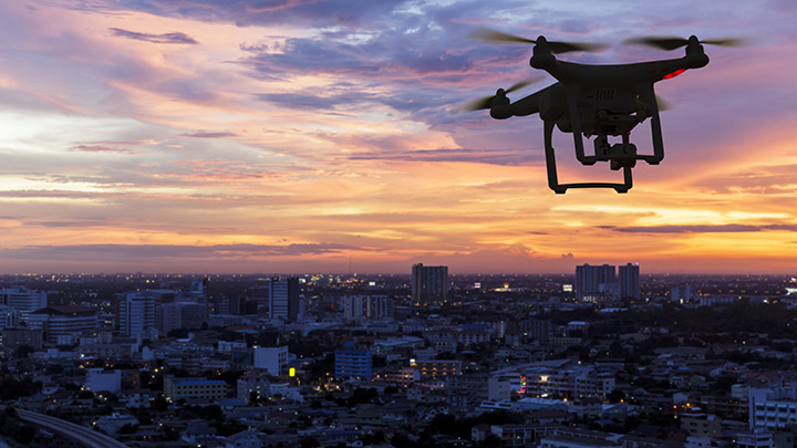 "ДРОНЫ РАСКУСИЛИ СИСТЕМУ ПВО МОСКВЫ?": ПРИЛЁТЫ УКРАИНСКИХ БЕСПИЛОТНИКОВ РАСШИФРОВАЛ ЭКСПЕРТ