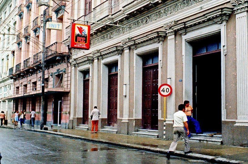 Редкие цветные фото о жизни на Кубе в 1981 году 
