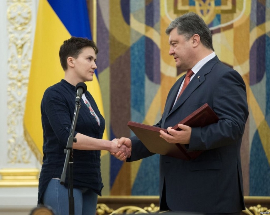 Савченко шокировала общественность подробностями встреч с Порошенко