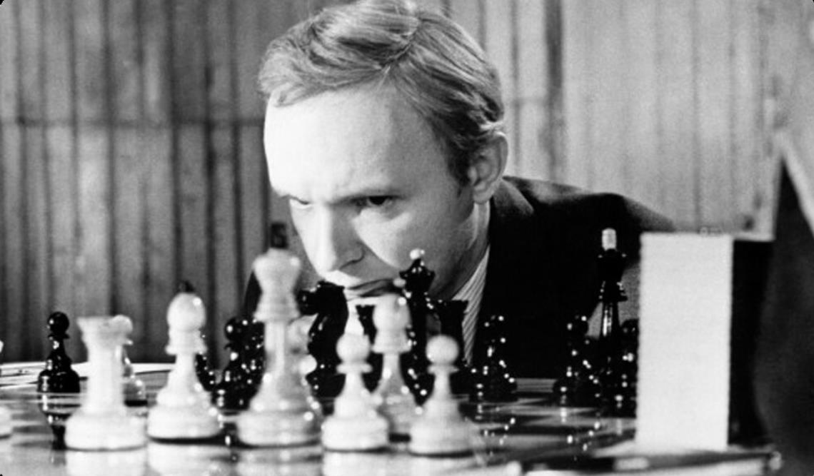 Ход конем: 5 фильмов и сериалов про шахматистов