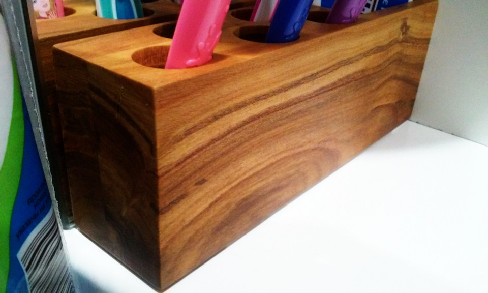 Подставка под зубощётки самоделкин