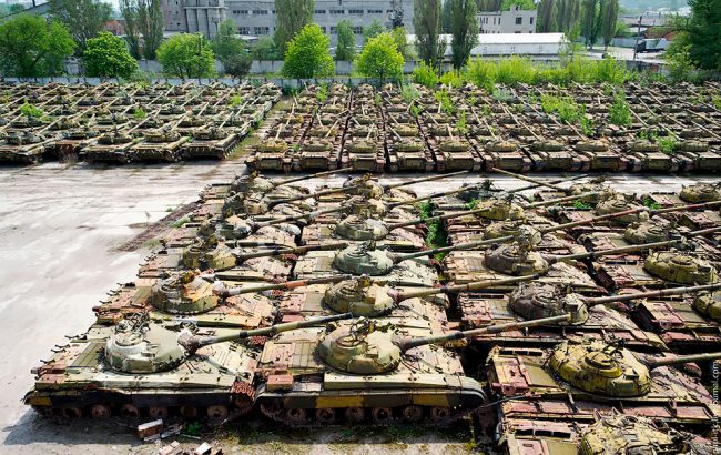 Потрясающие фотографии заброшенного бронетанкового завода в Харькове Потрясающие фотографии заброшенного бронетанкового завода в Харькове