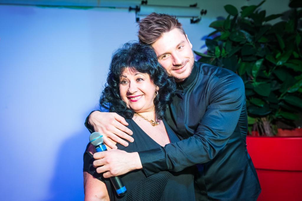 Как выглядят мамы известных в России артистов Как выглядят мамы известных в России артистов красота,наши звезды,новости,фильм,шоу,шоубиз