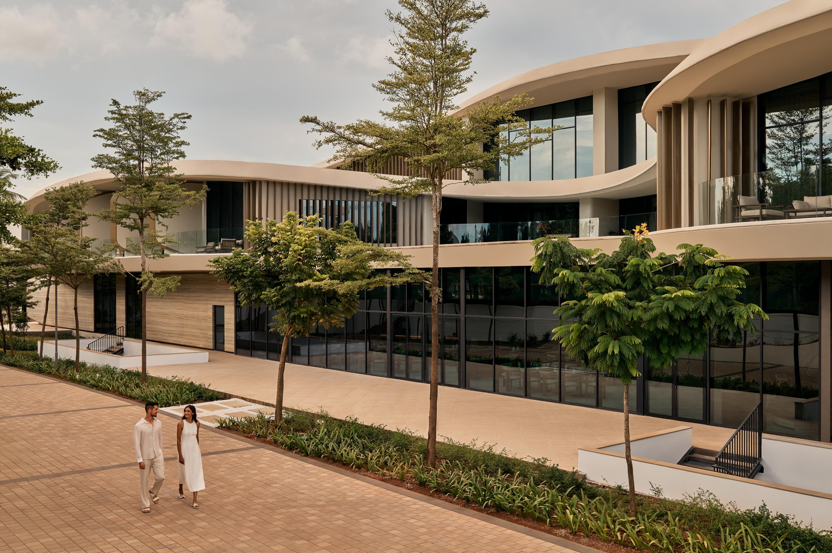 Победить стресс, подружиться с черепахой и прикоснуться к Луне: чем заняться в отпуске в апреле 2026 можно, делать, Beach, посмотреть, стоит, Maldives, поесть, здесь, который, просто, Sugar, Grand, звездами, острове, Главное, Tremezzo, программу, Ambre, курорте, Hotel