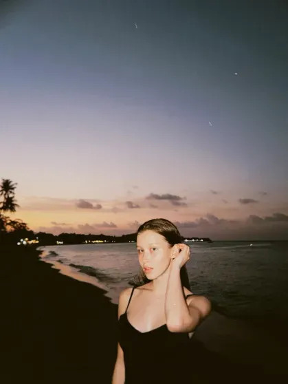 Анна Пересильд снялась в бикини на отдыхе с Ваней Дмитриенко ПересильдАнна, Дмитриенко, Пересильд, ПересильдФото, вместе, этого, Ваней, актрисы, встречается, Весной, засняли, осенью, вышла, Алексея, впервые, прошлого, романе, около, Учителя, поцелуями