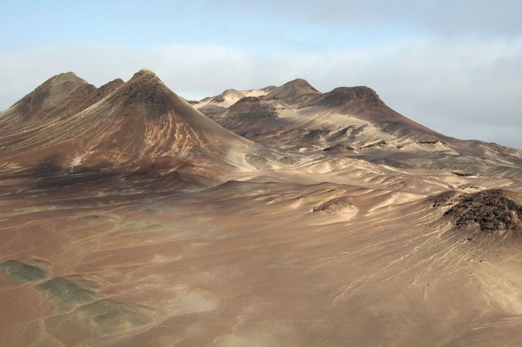 Национальный парк Берег скелетов в Намибии (Skeleton Coast Park)