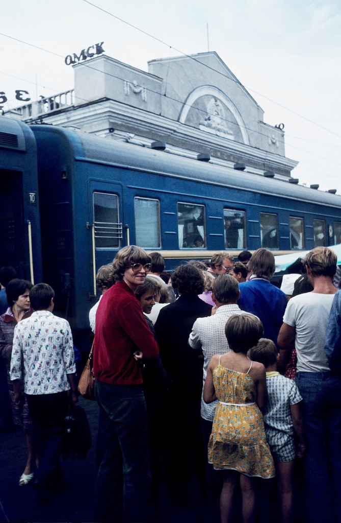 Транссиб-1980 :  на цветных фото путешественника из Японии между, вагона, этого, через, Зилово, совершенства, Гдето, восточней, гдето, вокзал, локализовать, точней, Селенгу, северней, Павловичем, УланУдэ, сложно,  Внимательные, Окрестности, Амазара