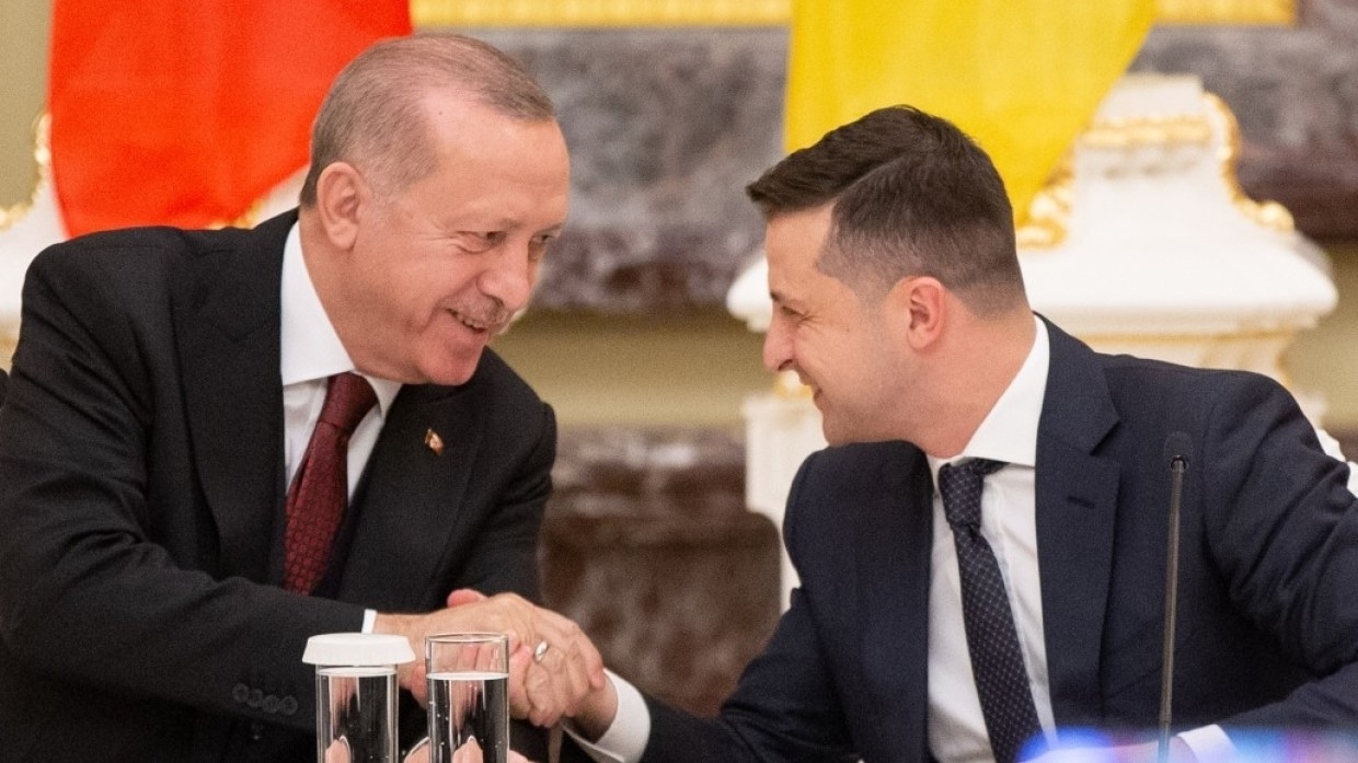 Зеленский провел переговоры с Эрдоганом после его заявления по Крыму
