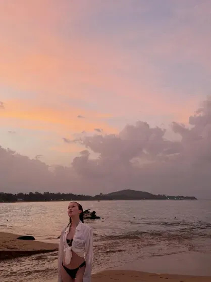 Анна Пересильд снялась в бикини на отдыхе с Ваней Дмитриенко ПересильдАнна, Дмитриенко, Пересильд, ПересильдФото, вместе, этого, Ваней, актрисы, встречается, Весной, засняли, осенью, вышла, Алексея, впервые, прошлого, романе, около, Учителя, поцелуями