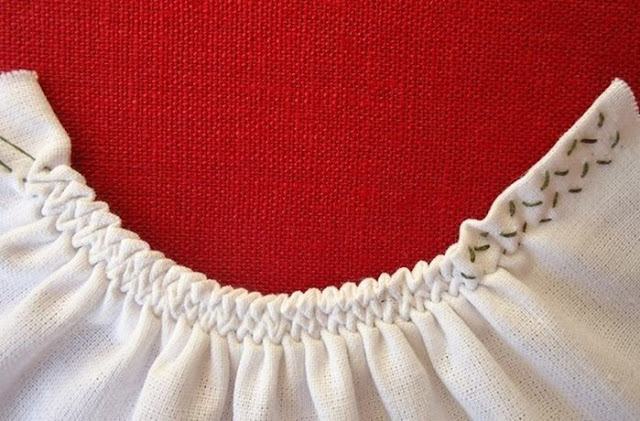 Формируем красивые сборки на горловине, рукавах, и других шитых изделиях