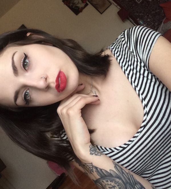 Красивые девушки и красная помада Красивые девушки и красная помада картинки