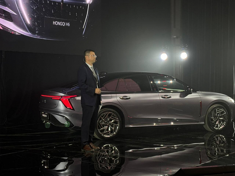 Аналог Audi A7 с мощным мотором и 8-ступенчатым «автоматом» — 3,89 млн рублей. В России представили премиум-фастбэк Hongqi H6