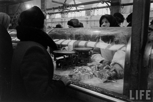 Журнал LIFE: Будни семьи ленинградского рабочего 