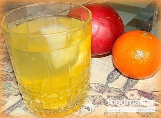 Компот из яблок и мандаринов