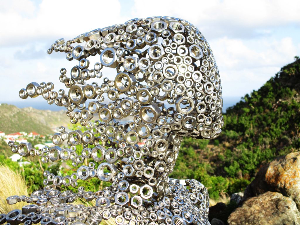 Художник Jean Martin - скульптуры из гаек Художник Jean Martin - скульптуры из гаек скульптура