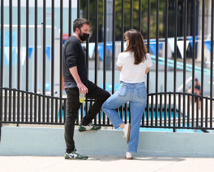 Бен Аффлек и Дженнифер Гарнер провели уикенд вместе Бен Аффлек и Дженнифер Гарнер провели уикенд вместе Звезды,Звездные пары