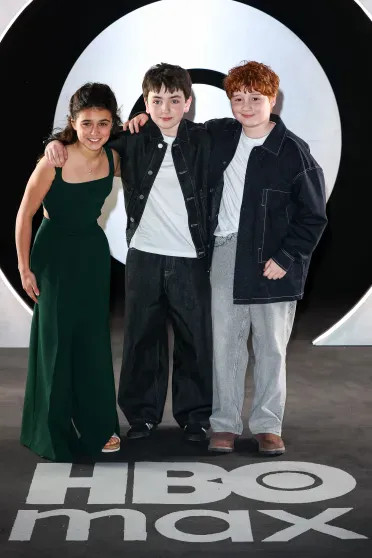 Юные исполнители главных ролей в новом сериале про Гарри Поттера впервые вышли на красную дорожку Гарри, сериала, Поттера, Аластер, Стэнтон, Маклафлин, Доминик, Дэниел, Рэдклифф, пользователи, Эссьеду, который, Надеюсь, первый, Гринт, Уотсон, вместе, ПоттерКадр, оригинального, Руперт