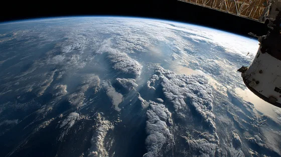орбиту МКС подняли почти на 2 км для коррекции