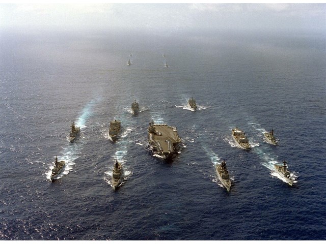 Атомный наезд. Как советская подлодка протаранила американский авианосец вмф,история