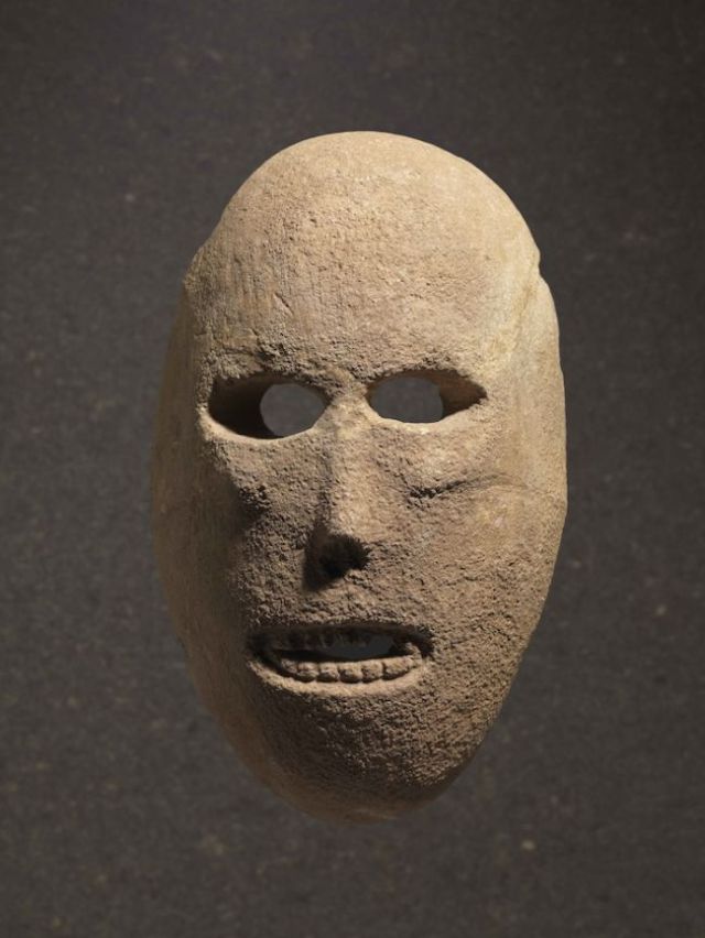 Им 9000 лет, и они чертовски жуткие! Как выглядят самые древние маски в мире древние, Часть, всему, предков, Нахаль, вырезанные, черты, масок, пещеру, радиусеКак, видите, каждая, группа, находящихся, имеет, уникальные, Скорее, всего, отражают, 30километровом