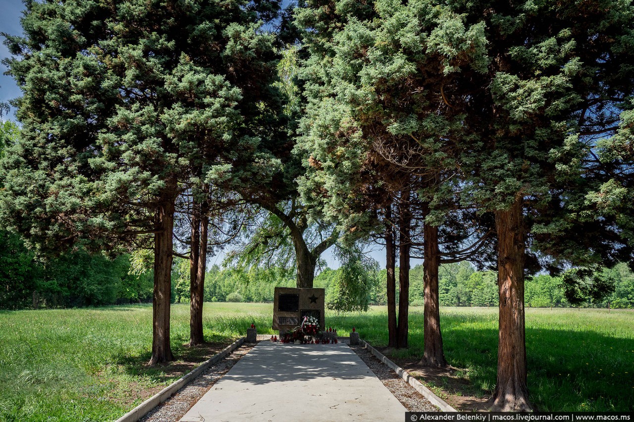 Реновация Освенцима  : кто и как живёт в бывших бараках лагеря смерти лагерь смерти