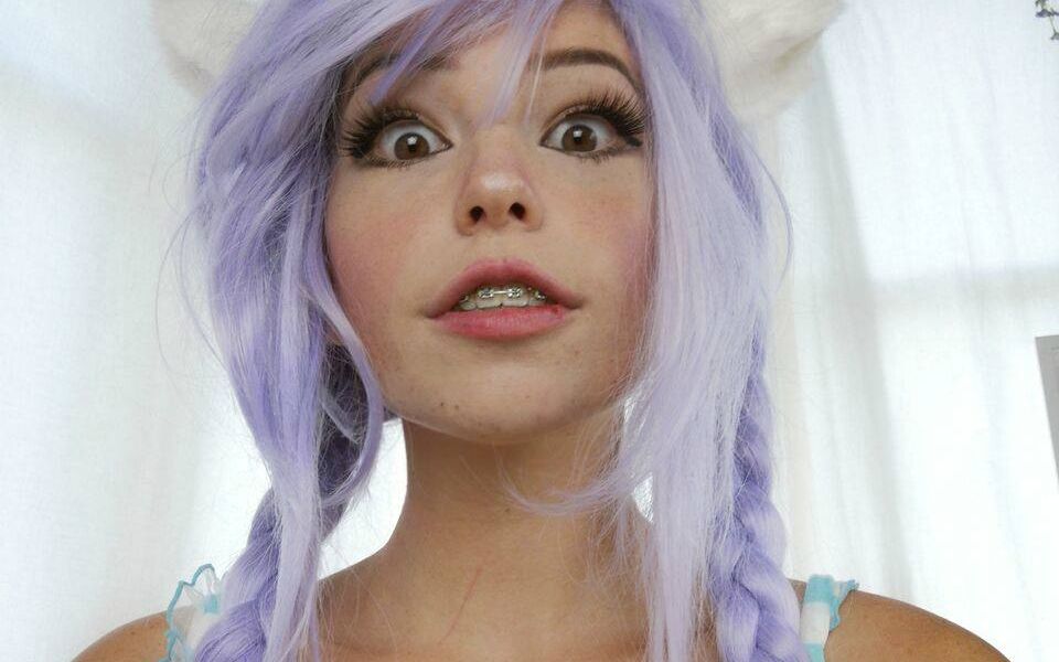 Belle Delphine Photoshop