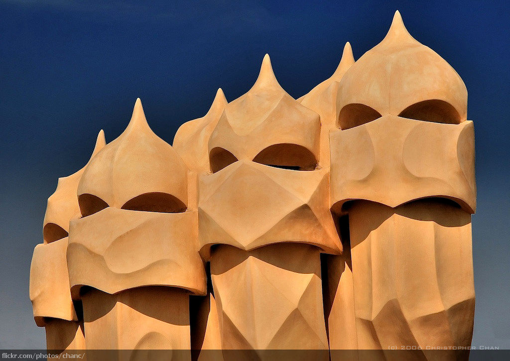 Casa Milà 01