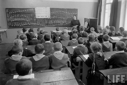 Журнал LIFE: Будни семьи ленинградского рабочего 