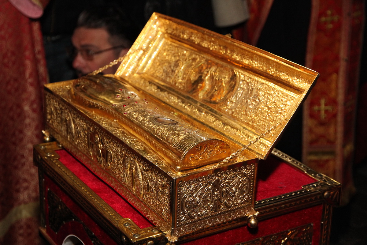 Кого конкретно победил Георгий Победоносец ? Георгий Победоносец