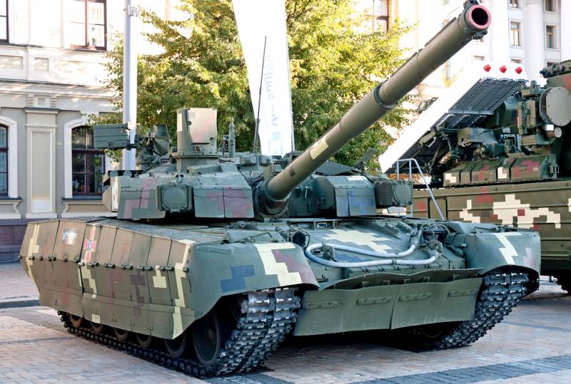 «Поход на Москву»: почему России не нужно бояться танков ближайших врагов Политика