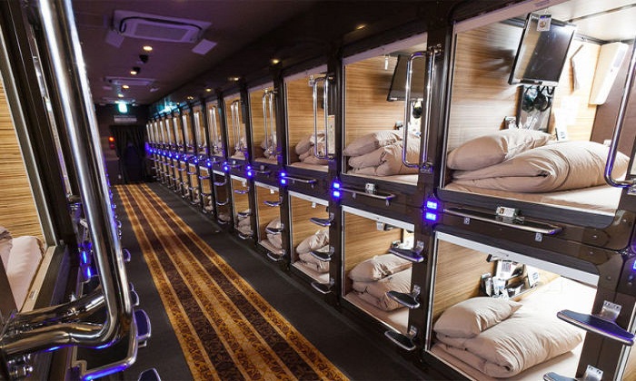 Как выглядят плацкартные вагоны в разных странах мира, и где билеты на поезд стоят дороже, чем на самолет поездка,путешествие,страны