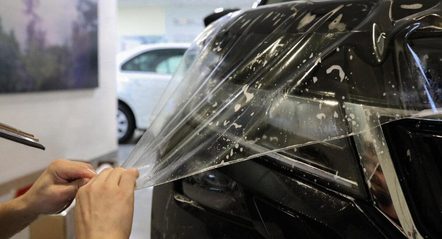 Защитная пленка для кузова автомобиля — рейтинг лучших материалов