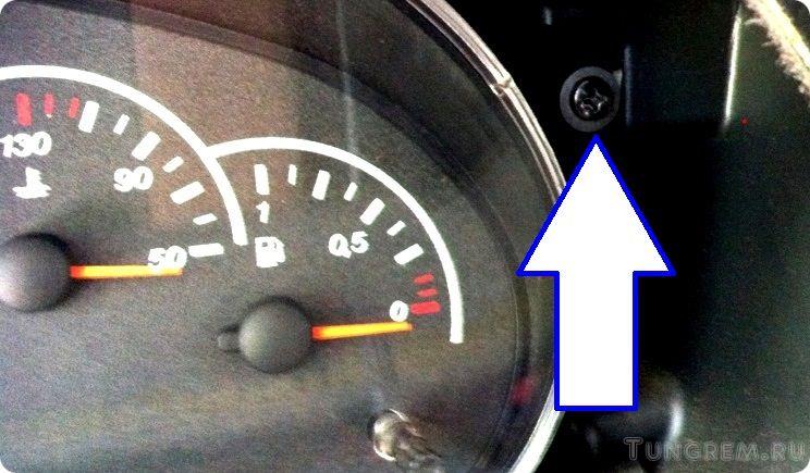 Снятие и установка приборной панели на Lada Priora