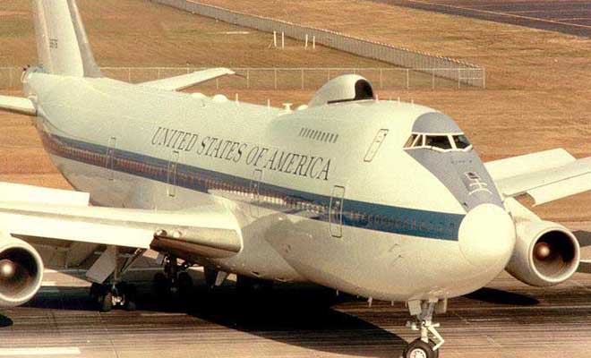Американский борт номер 1 изнутри. Самолет может неделю находиться в воздухе без посадки на землю