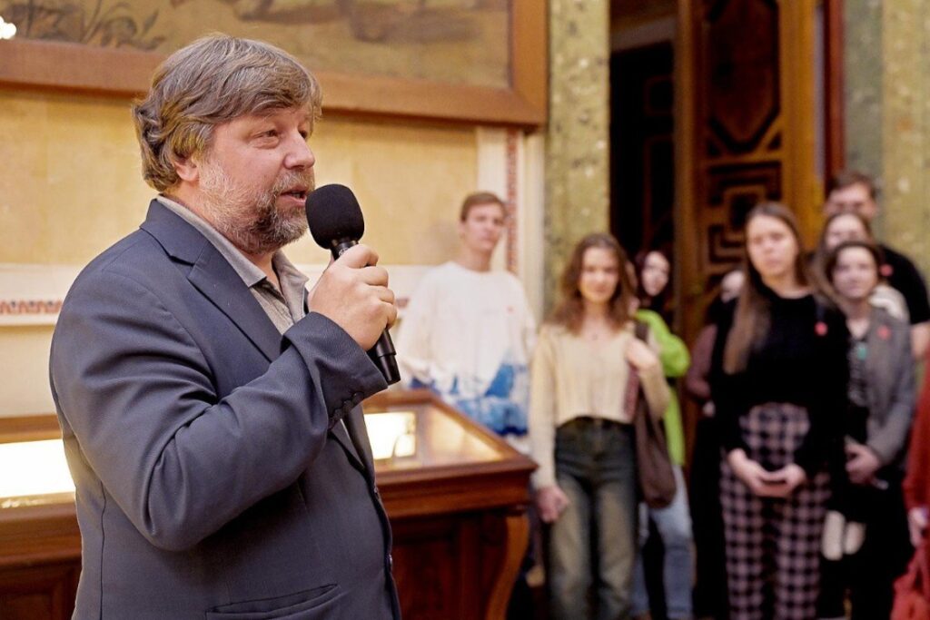 Москва потребовала не передавать Украине археолога Бутягина