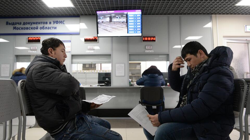 Глава Крыма Аксенов призвал ужесточить миграционную политику