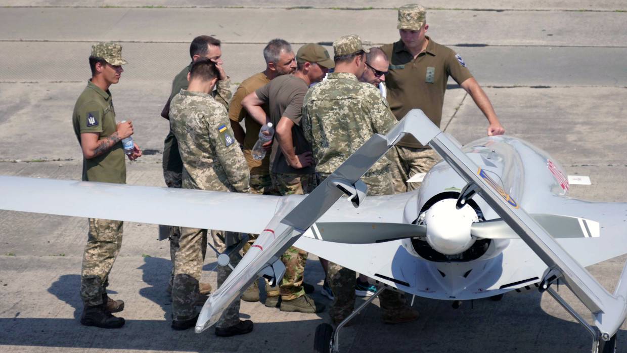 Пользователи Telegram упрекнули Зеленского за нежелание решать реальные проблемы Украины