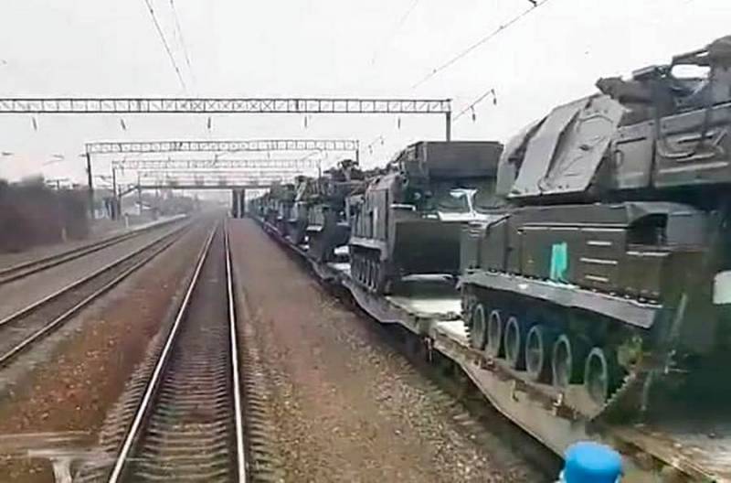 Под Воронеж прибыл эшелон с зенитными комплексами «Бук»