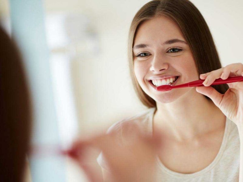 Любители не чистить зубы чаще болеют раком