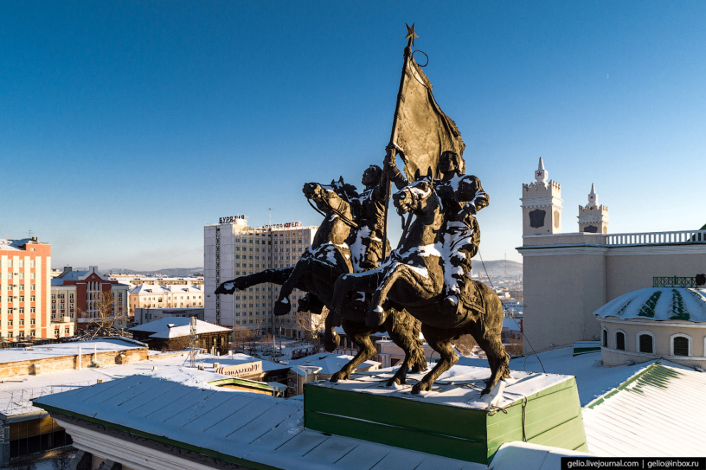 Улан-Удэ с высоты: центр российского буддизма Улан-Удэ с высоты: центр российского буддизма путешествия