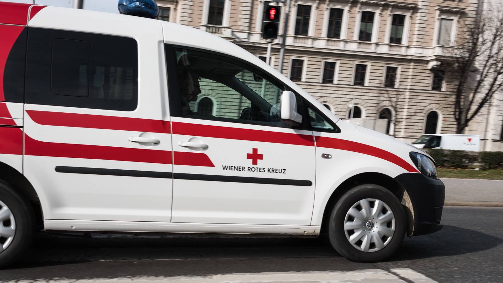 Австрия вводит локдаун для непривитых от коронавируса с 15 ноября