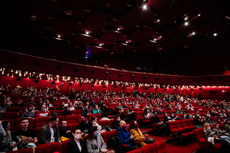 Аглая Тарасова, Павел Табаков и другие на премьере фильма "Еще по одной" Кино,Кино