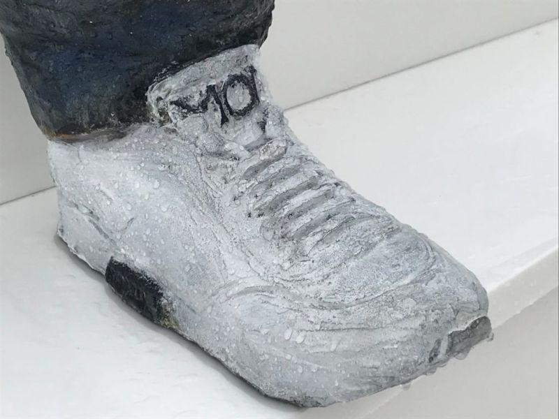 Памятник великому автоугонщику Памятник великому автоугонщику авто и мото,автоновости