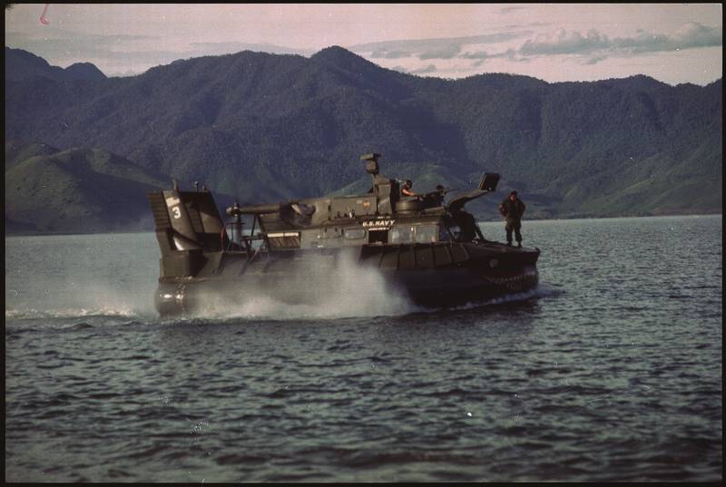 Катера на воздушной подушке во Вьетнаме. PACV SK-5 оружие