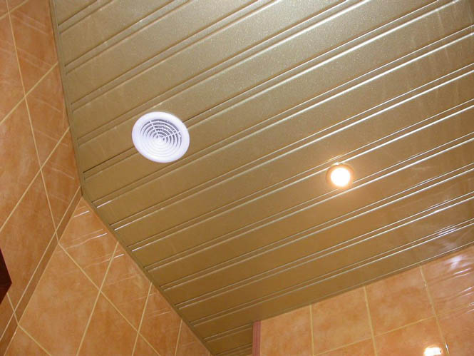 Реечные потолки для ванной