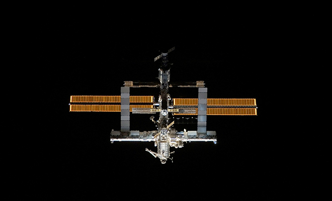Как проходят 3 часа, когда космонавты спускаются с орбиты на Землю: видео высоте, километров, скорость, космонавты, Землю, капсулы, корабль, только, капсула, будут, всего, «Союз», также, части, космонавта, занимает, станции, дальше, тормозной, двигатель